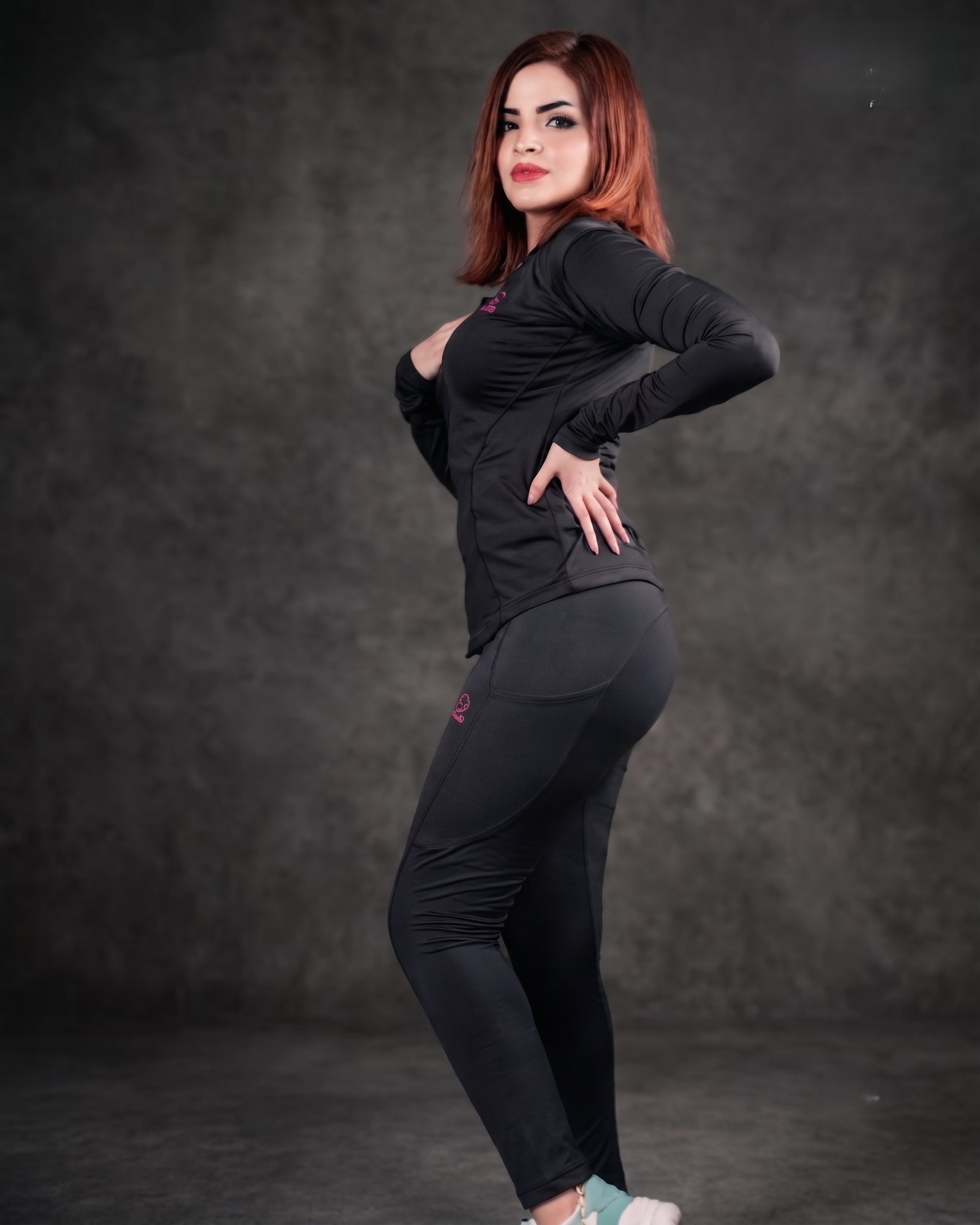 Women's Long Sleeve Full Gym Suit | 2-Piece Activewear Set with High-Waist Leggings - Image 2